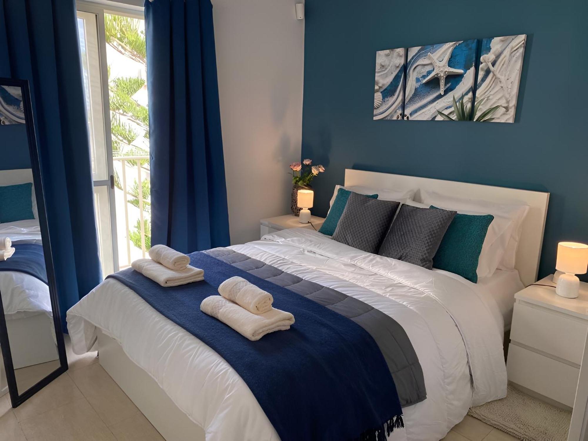 Sliema Cosy Penthouse With Bbq Lejlighed Eksteriør billede